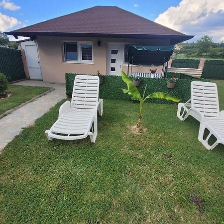 Apartmani Apolon Vrdnik Εξωτερικό φωτογραφία