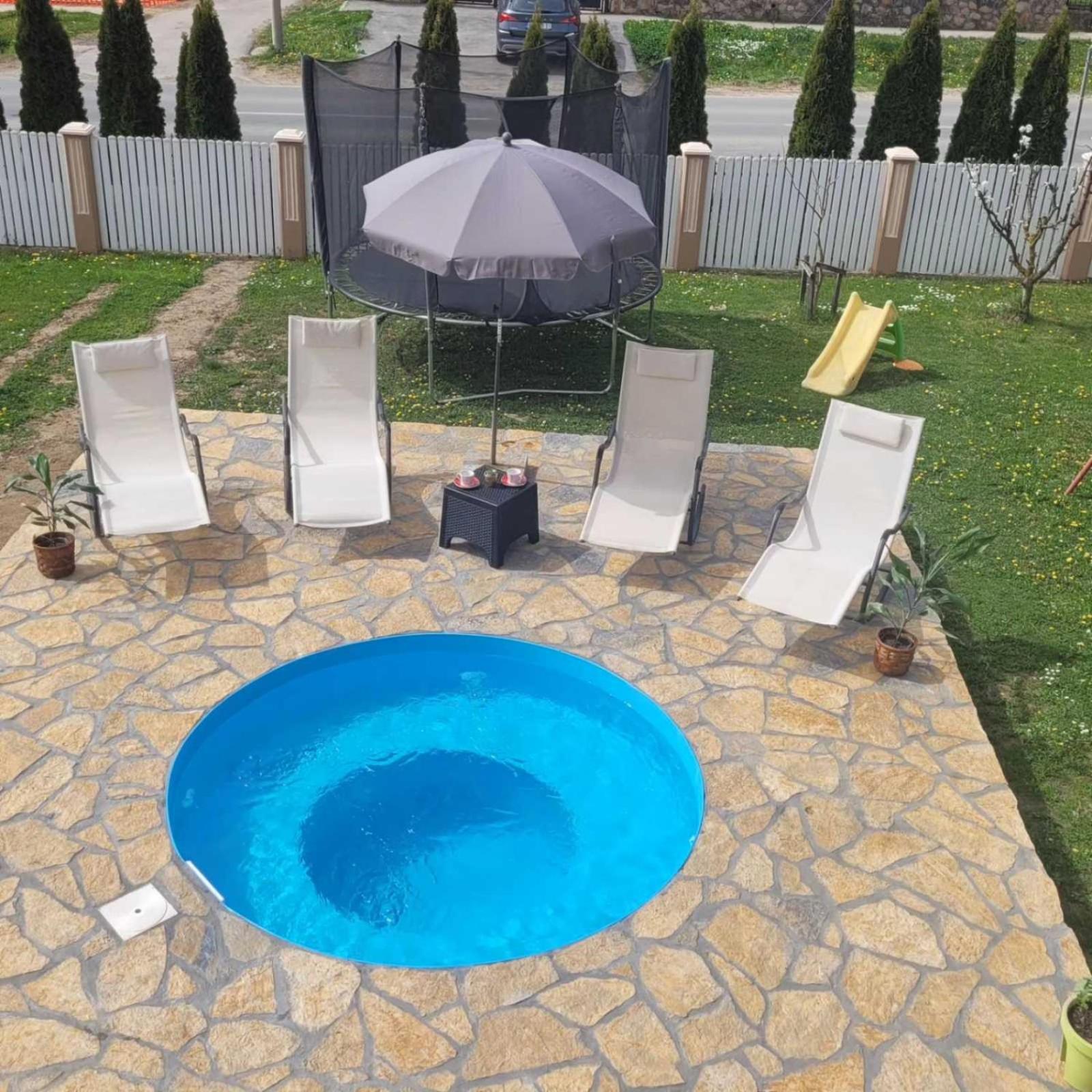 Apartmani Apolon Vrdnik Εξωτερικό φωτογραφία